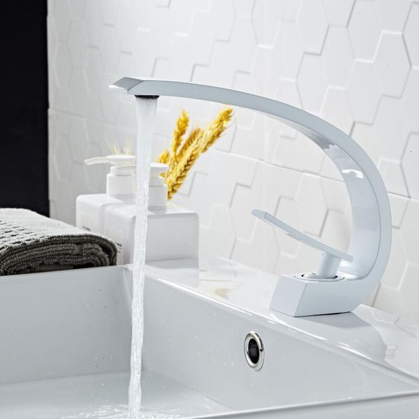 2021 new black sink mixer tap brass white wash basin faucet handle single hole crane for bathroom 10 colors ipk0
2021 new black sink mixer tap brass white wash basin faucet handle single hole crane for bathroom 10 colors ipk0