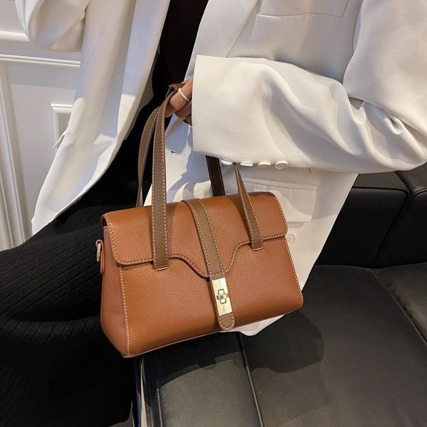 evening bags bag women fashion 2021 one-shoulder pillow crossbody classic large-capacity high-quality texture business travel handbag
evening bags bag women fashion 2021 one-shoulder pillow crossbody classic large-capacity high-quality texture business travel handbag