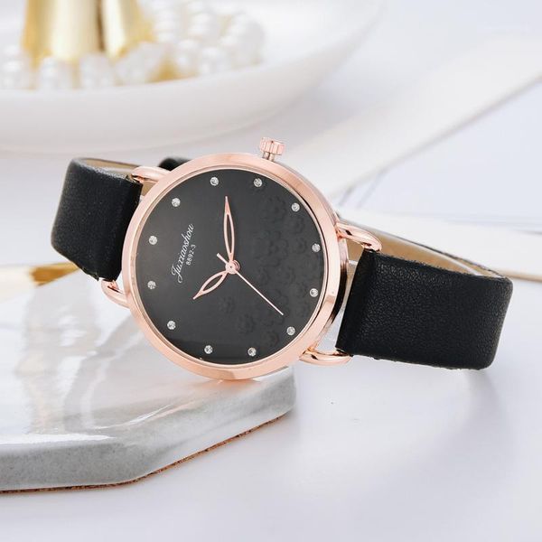 women ladies girls casual fashion business simple bracelet watch set three dimensional flowers dial elegant 2021 wristwatches, Slivery;brown
women ladies girls casual fashion business simple bracelet watch set three dimensional flowers dial elegant 2021 wristwatches, Slivery;brown