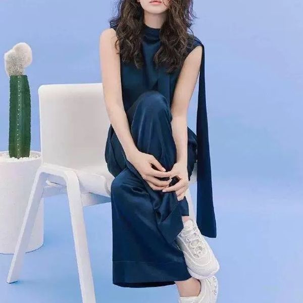 summer navy runway designer set lady elegant ruffles pant office two piece outfits 11w1, Gray
summer navy runway designer set lady elegant ruffles pant office two piece outfits 11w1, Gray