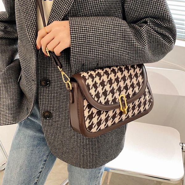 checkered lock square bag for women's weave shoulder strap pu handbag 2021 lady all-match leather small bags flap bag sac a main
checkered lock square bag for women's weave shoulder strap pu handbag 2021 lady all-match leather small bags flap bag sac a main