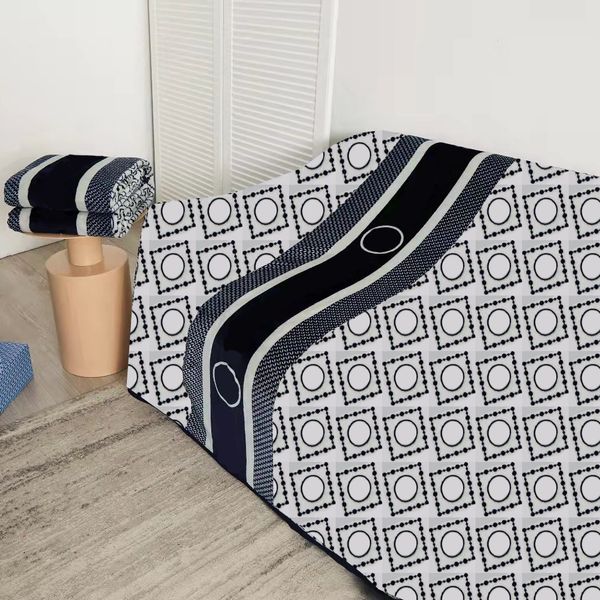 leisure winter flannel thickened blanket couple designer throw blankets 150*200cm office sofa bed warm bedsheet cover
leisure winter flannel thickened blanket couple designer throw blankets 150*200cm office sofa bed warm bedsheet cover