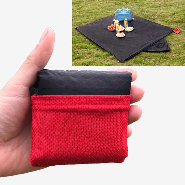 outdoor pocket picnic beach camping hiking crawl mat moisture & waterproof mat raincoat rainwear slicker mackintosh picnic