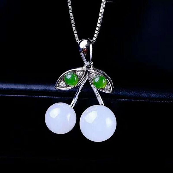 lockets hetian white jade silver inlay pendant cherry h13#
lockets hetian white jade silver inlay pendant cherry h13#