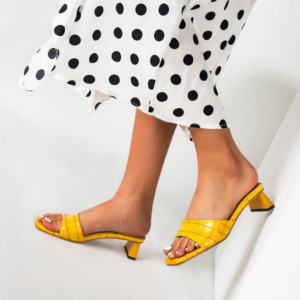 2021 new summer slides low fashion unique print leather women slippers sandals square heel shoes size 43 8uya, Black
2021 new summer slides low fashion unique print leather women slippers sandals square heel shoes size 43 8uya, Black