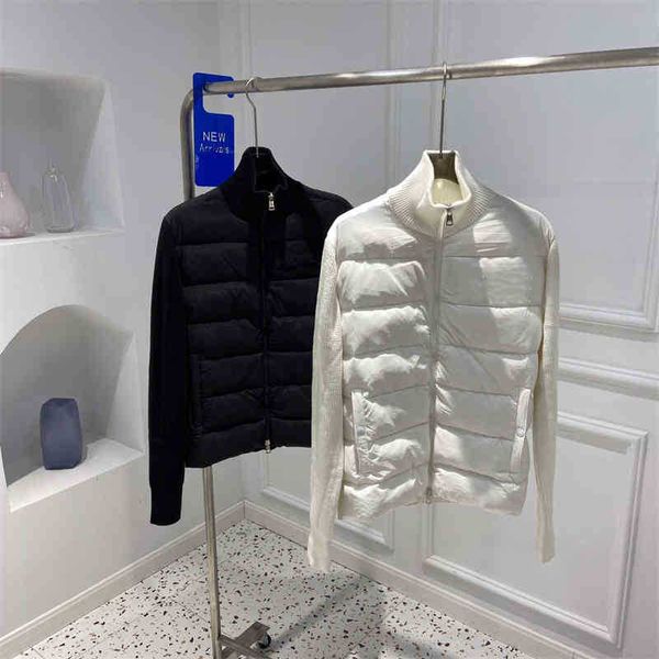 men stand up collar down jackets knitted wool cardigan patchwork 90% white duck down front winter casual men coats, Black
men stand up collar down jackets knitted wool cardigan patchwork 90% white duck down front winter casual men coats, Black