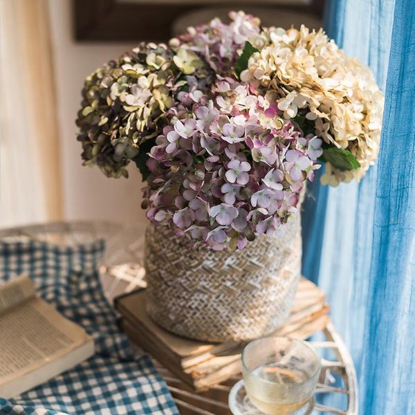 artificial flowers silk hydrangea vase for home decoration accessories wedding decorative fake plants christmas garland material
artificial flowers silk hydrangea vase for home decoration accessories wedding decorative fake plants christmas garland material