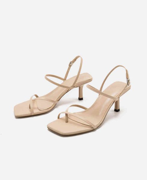 sandals lmcavasun nova moda banda estreita gladiador sandálias femininas finas bombas de salto alto sapatos cinta transversal verão ao ar li, Black
sandals lmcavasun nova moda banda estreita gladiador sandálias femininas finas bombas de salto alto sapatos cinta transversal verão ao ar li, Black