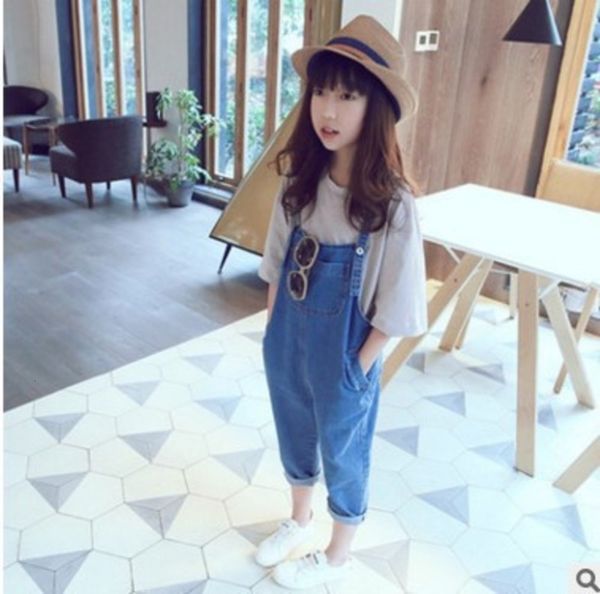 new korean spring and summer girls' jeans harlan capris middle school kids' suspenders trendy children's wear, Blue
new korean spring and summer girls' jeans harlan capris middle school kids' suspenders trendy children's wear, Blue