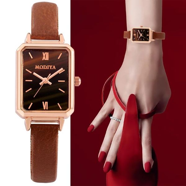 wristwatches luxury women watch for female ladies watches rectangle quartz simple clock 2021 gift girlfriend woman, Slivery;brown
wristwatches luxury women watch for female ladies watches rectangle quartz simple clock 2021 gift girlfriend woman, Slivery;brown
