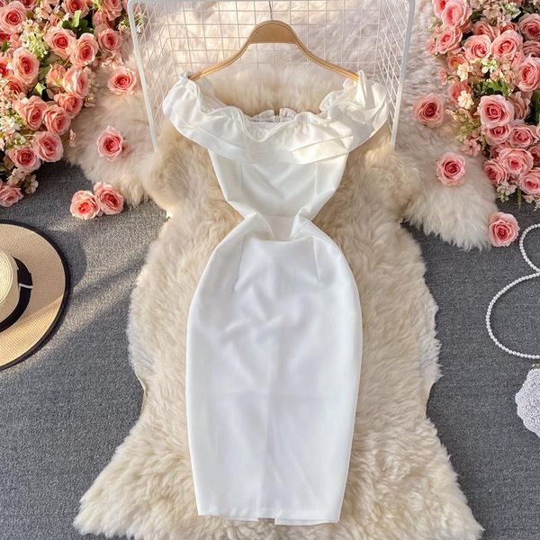 casual dresses 2021 summer luxury high-end celebrity three-dimensional ruffle off shoulder bra dress, Black;gray
casual dresses 2021 summer luxury high-end celebrity three-dimensional ruffle off shoulder bra dress, Black;gray