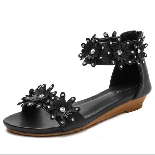 slippers 2021 slope with bohemian women's sandals summer style flower roman word flat heel all-match fashion casual shoes xm046 sm, Black
slippers 2021 slope with bohemian women's sandals summer style flower roman word flat heel all-match fashion casual shoes xm046 sm, Black