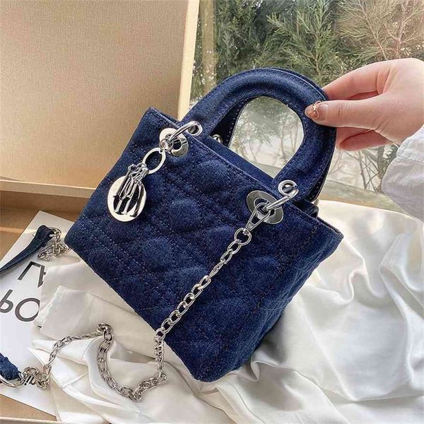 handbag2021 tiktok, d all match, ins, a single shoulder bag, female studentgg bag
handbag2021 tiktok, d all match, ins, a single shoulder bag, female studentgg bag