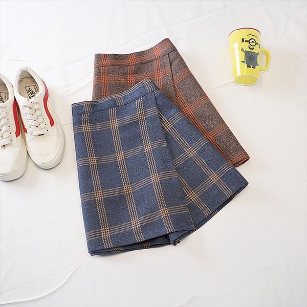 autumn winter fragrance high waist womens shorts wide leg skirt suit plus size short pants ladies, White;black 
autumn winter fragrance high waist womens shorts wide leg skirt suit plus size short pants ladies, White;black