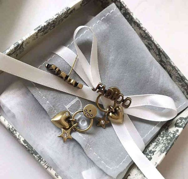 new love star earrings, Silver
new love star earrings, Silver