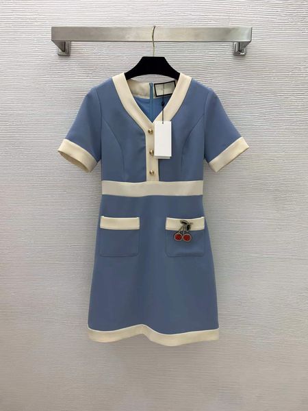 milan runway dresses 2022 spring summer o neck print take a holiday women's designer dress brand same style clothing 0314-7, Black
milan runway dresses 2022 spring summer o neck print take a holiday women's designer dress brand same style clothing 0314-7, Black