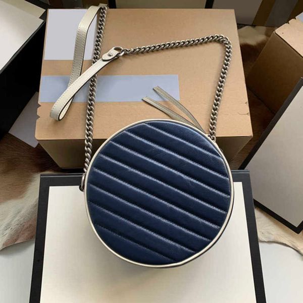 7a+fashion new series round bread bag 550154 modelling is novel the round bag is beautifully shaped cell phone pocket genuine leather fashio
7a+fashion new series round bread bag 550154 modelling is novel the round bag is beautifully shaped cell phone pocket genuine leather fashio