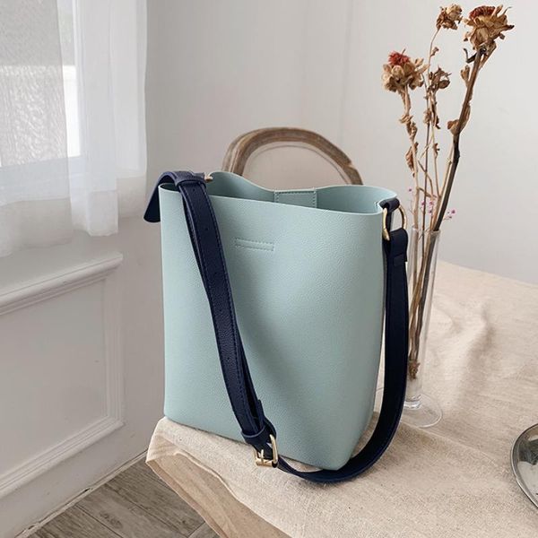 evening bags large capacity pu leather casual bucket shoulder bag for women 2021 fashion crossbody tote ladies handbags
evening bags large capacity pu leather casual bucket shoulder bag for women 2021 fashion crossbody tote ladies handbags