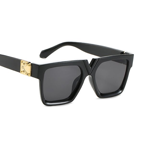 Place Vintage sunglasses Women/men Luxury brand sunglasses Male-female gradients Mirror Retro Oculos De Sol Feminino Glasses wholesale, Silver
Place Vintage sunglasses Women/men Luxury brand sunglasses Male-female gradients Mirror Retro Oculos De Sol Feminino Glasses wholesale, Silver