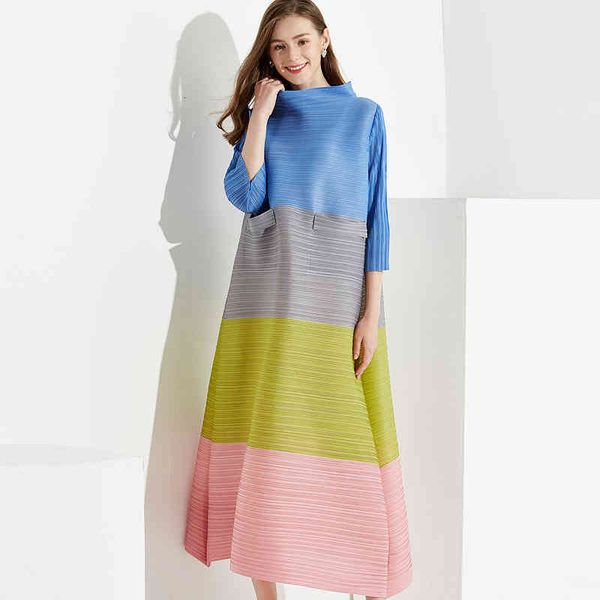 casual dresses pleated women's oversized three quarter high fashion pockets long dress turtleneck african indie aesthetic clothes, Black;gray
casual dresses pleated women's oversized three quarter high fashion pockets long dress turtleneck african indie aesthetic clothes, Black;gray