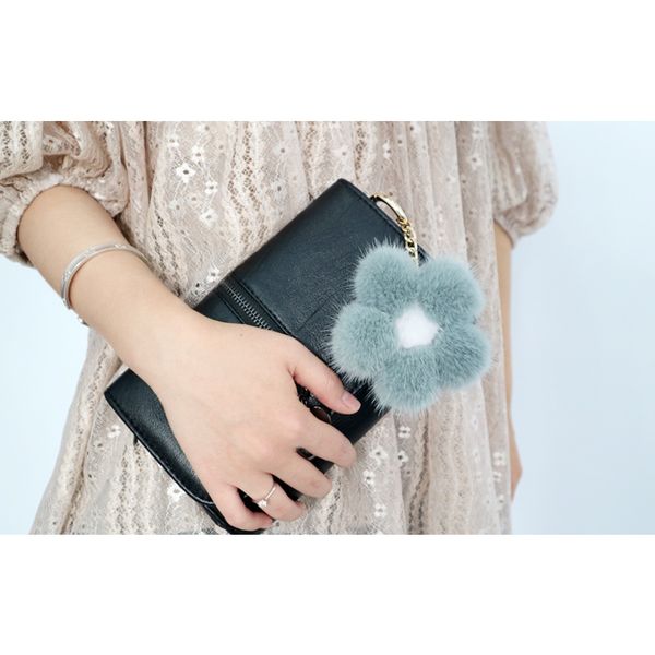 genuine fur bag charm luxury fluffy real mink fur keychain cute flower key chain metal ring pendant vintage bag accessories k21, Silver
genuine fur bag charm luxury fluffy real mink fur keychain cute flower key chain metal ring pendant vintage bag accessories k21, Silver