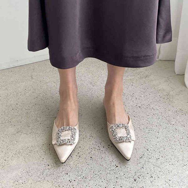 slippers slipper outer wear female spring summer pointed shallow mouth man-made diamond buckle flat muller lazy leisure jwu1, Black
slippers slipper outer wear female spring summer pointed shallow mouth man-made diamond buckle flat muller lazy leisure jwu1, Black