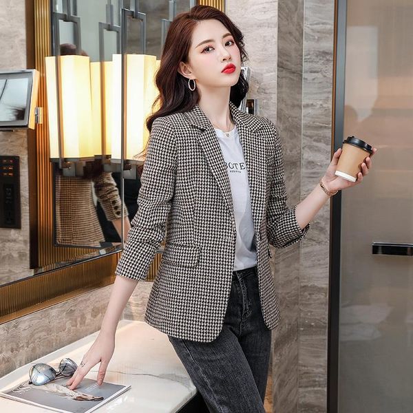 women's suits & blazers 2021 jacket fashion plaid coat ol styles autumn winter for women business work blaser outwear plus size 4xl, White;black
women's suits & blazers 2021 jacket fashion plaid coat ol styles autumn winter for women business work blaser outwear plus size 4xl, White;black