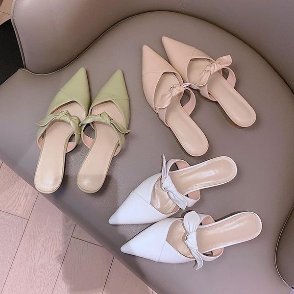 sandals spring and summer 2021 pointed baotou middle heel half korean bow sweet women's slippers, Black
sandals spring and summer 2021 pointed baotou middle heel half korean bow sweet women's slippers, Black