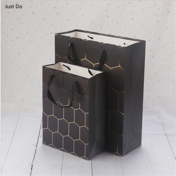 gift wrap 18x23x10cm 12pcs black geometry paper bag small bags white with string shopping
gift wrap 18x23x10cm 12pcs black geometry paper bag small bags white with string shopping
