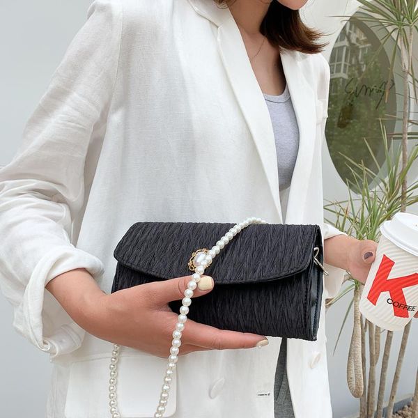 evening bags women shoulder bag retro pearl chain mini flannel square handbag wholesale temperament elegant classic trendy female
evening bags women shoulder bag retro pearl chain mini flannel square handbag wholesale temperament elegant classic trendy female