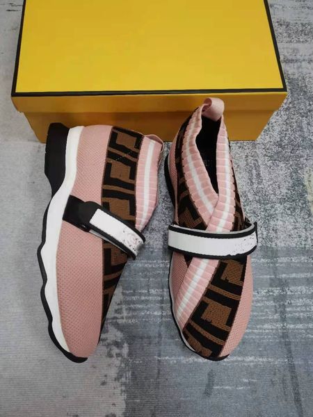 boots men women designer casual shoes platform shoe black white grey red pink blue green light tan
boots men women designer casual shoes platform shoe black white grey red pink blue green light tan