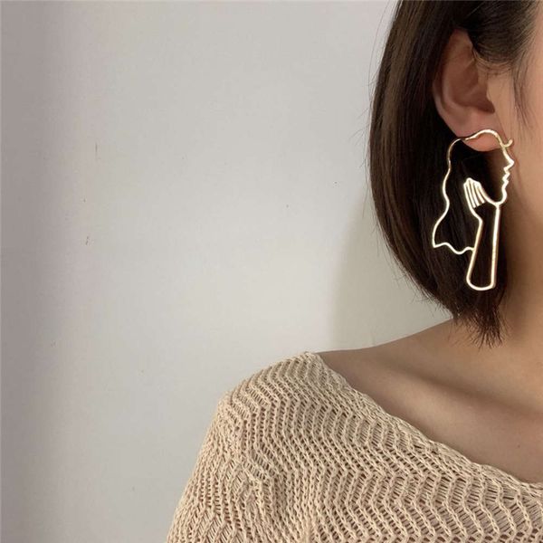 hbp fashion south korea east gate s925 silver needle beauty head portrait thinking interesting geometric hollow out metal earrings earring f
hbp fashion south korea east gate s925 silver needle beauty head portrait thinking interesting geometric hollow out metal earrings earring f