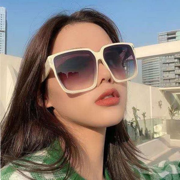 woman square oversized sunglasses leopard print cool stylish large frame polarized driving high-end so real popular sun glasses, White;black
woman square oversized sunglasses leopard print cool stylish large frame polarized driving high-end so real popular sun glasses, White;black