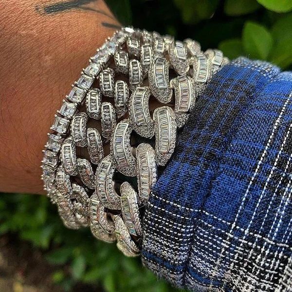 link, chain 2021 hip hop iced out baguette cubic zircon bling cz cool bracelet bangle for women men charm punk cuban party jewelry, Black
link, chain 2021 hip hop iced out baguette cubic zircon bling cz cool bracelet bangle for women men charm punk cuban party jewelry, Black