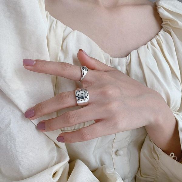 wedding rings korean style flower for women punk trendy vintage plum blossom ring small daisy party couple open, Slivery;golden
wedding rings korean style flower for women punk trendy vintage plum blossom ring small daisy party couple open, Slivery;golden