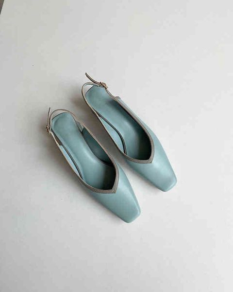 sandals color of contrast to vintage square-necked sandals women's summer shoes blogger fashion gyo3, Black
sandals color of contrast to vintage square-necked sandals women's summer shoes blogger fashion gyo3, Black