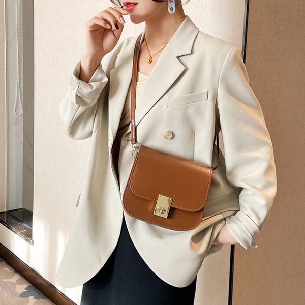 small ladies saddle bag womens single shoulder bags 2021 new pu leather handbags fashion sac female cross bag leisure bolsas
small ladies saddle bag womens single shoulder bags 2021 new pu leather handbags fashion sac female cross bag leisure bolsas