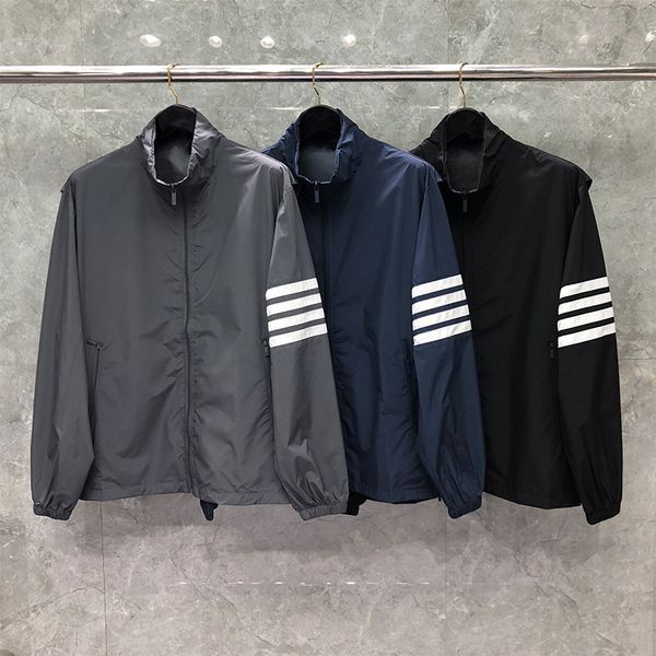 men's hoodies & sweatshirts spring and autumn of 2021, men's fashion brand jacket, striped sports coat, off shoulder casual thin c, Black
men's hoodies & sweatshirts spring and autumn of 2021, men's fashion brand jacket, striped sports coat, off shoulder casual thin c, Black