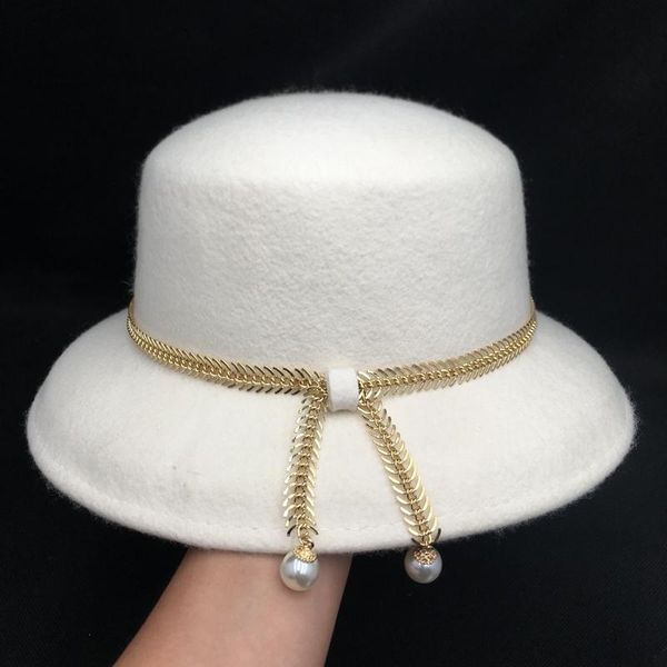 wide brim hats winter wool basin of pearl chain women's bucket hat elegant white black, Blue;gray
wide brim hats winter wool basin of pearl chain women's bucket hat elegant white black, Blue;gray