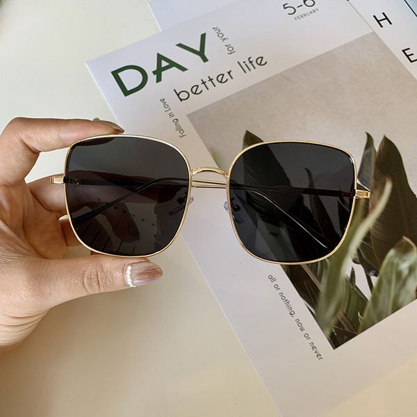 glasses fashion versatile korean version colorful eyewear sunglasses uv400, White;black
glasses fashion versatile korean version colorful eyewear sunglasses uv400, White;black