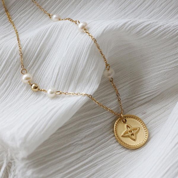 pendant necklaces stainless steel four leaves clover medal necklace for women freshwater pearl metal clavicle chain gold color, Silver
pendant necklaces stainless steel four leaves clover medal necklace for women freshwater pearl metal clavicle chain gold color, Silver