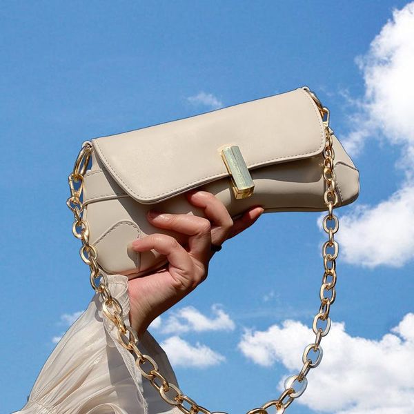 evening bags 2021 fashion elegant female chain tote bag style high-quality pu leather women's designer handbag lock shoulder messenger
evening bags 2021 fashion elegant female chain tote bag style high-quality pu leather women's designer handbag lock shoulder messenger