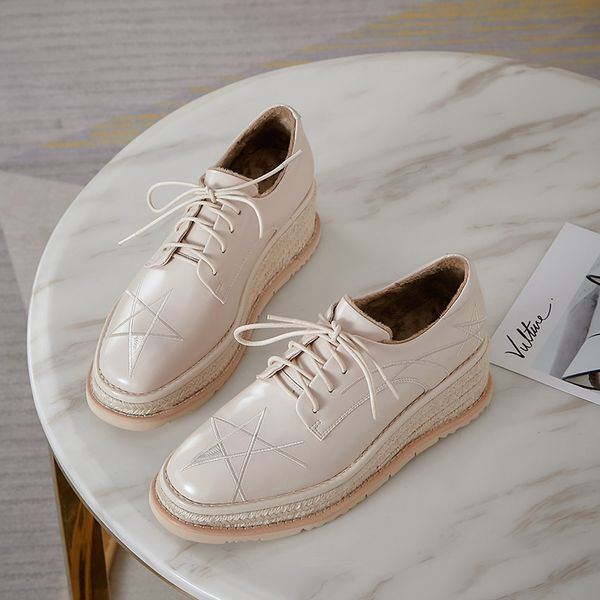 womens genuine leather embroidery five-pointed star thick sole platform flats oxfords leisure soft comfort warm winter shoesdress shoes
womens genuine leather embroidery five-pointed star thick sole platform flats oxfords leisure soft comfort warm winter shoesdress shoes