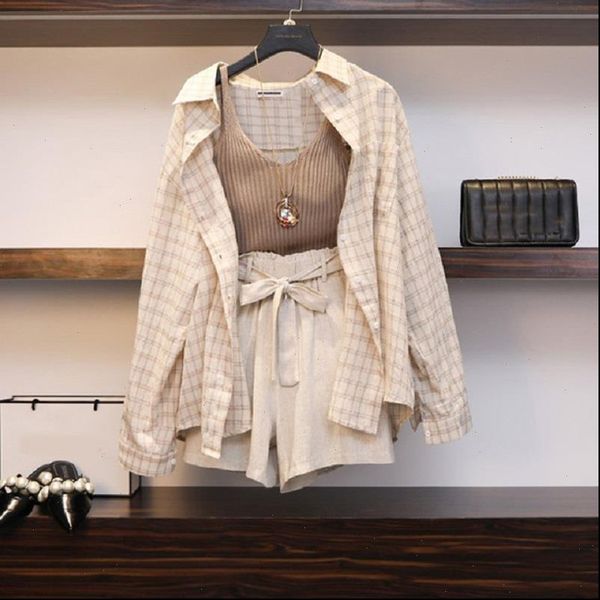 summer women suit 3 piece set blouses tank elastic waist belt outfit 2021 wide leg long sleeve woman check suits, Gray
summer women suit 3 piece set blouses tank elastic waist belt outfit 2021 wide leg long sleeve woman check suits, Gray