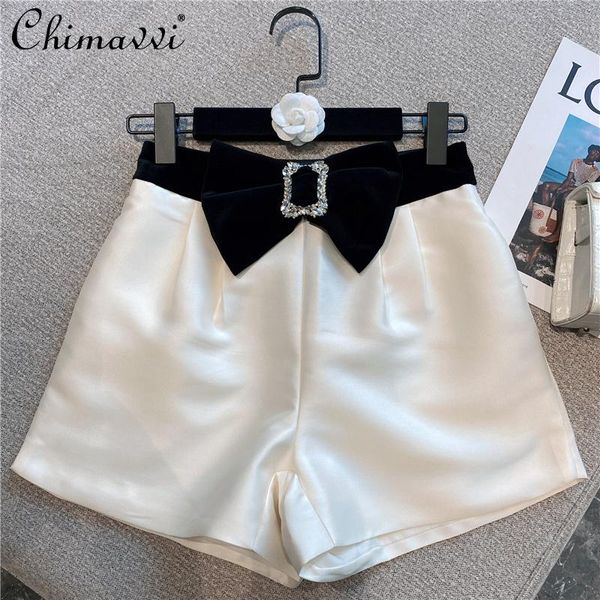 women's shorts 2021 autumn elegant rhinestone bow gold velvet belt pearl satin high waist a- line pants short for women, White;black
women's shorts 2021 autumn elegant rhinestone bow gold velvet belt pearl satin high waist a- line pants short for women, White;black
