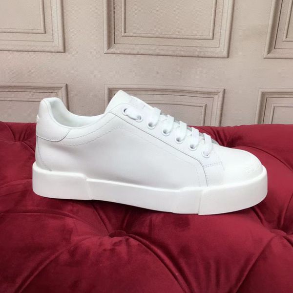 new sports shoes designer sneakers leather color matching lace ladies white runaway series simple fashion comfortable soft running leisure s
new sports shoes designer sneakers leather color matching lace ladies white runaway series simple fashion comfortable soft running leisure s