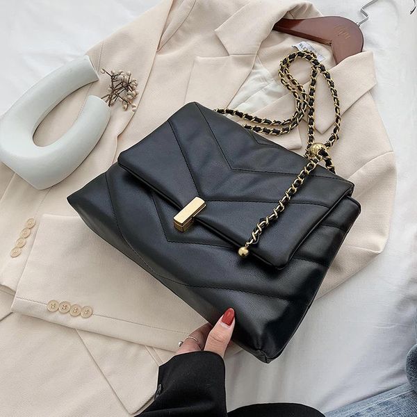 shoulder bags fashion chain designer pu leather crossbody for women 2021 winter women's trend handbags trending cross body bag
shoulder bags fashion chain designer pu leather crossbody for women 2021 winter women's trend handbags trending cross body bag