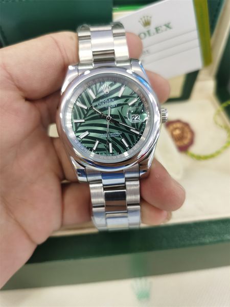 with original box 2021 new model hight quality men watches green dial stainless steel automatic mechanical movement waterproof watch sapphir, Slivery;brown
with original box 2021 new model hight quality men watches green dial stainless steel automatic mechanical movement waterproof watch sapphir, Slivery;brown