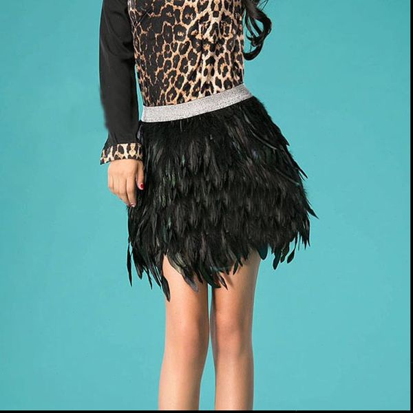 women feather skirt elastic waist high street mini skirt new gradient color evening party skirts black purple plus size 2xl
women feather skirt elastic waist high street mini skirt new gradient color evening party skirts black purple plus size 2xl