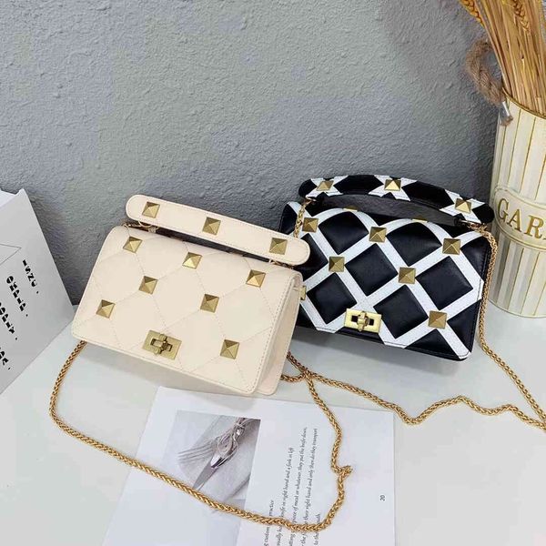 bag female personalized leisure messenger chain 2021 fashion cool soft leather rivet luxuryss designerss yw
bag female personalized leisure messenger chain 2021 fashion cool soft leather rivet luxuryss designerss yw